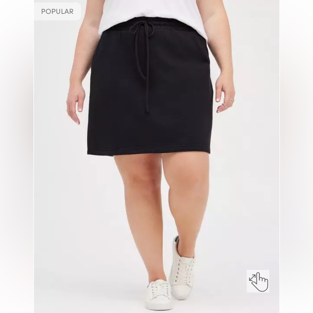 Torrid size 00x 10 M/L A-Line Mini Skirt - Fleece Black